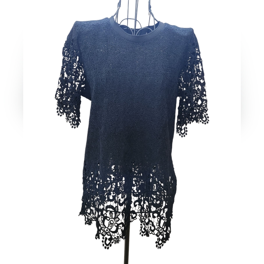 Elegant Black Lace Women's Top